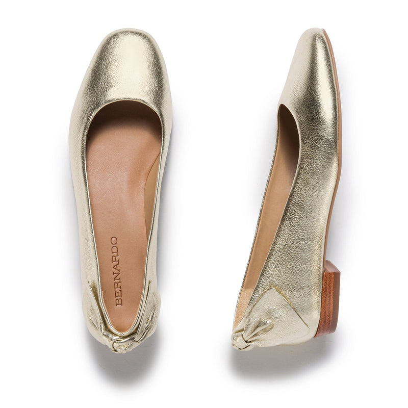 Bernardo Eloisa Bow Ballerina Dame Guld | VUH6114LC