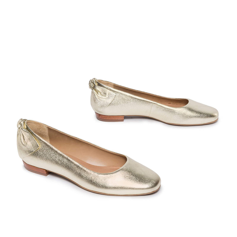 Bernardo Eloisa Bow Ballerina Dame Guld | VUH6114LC