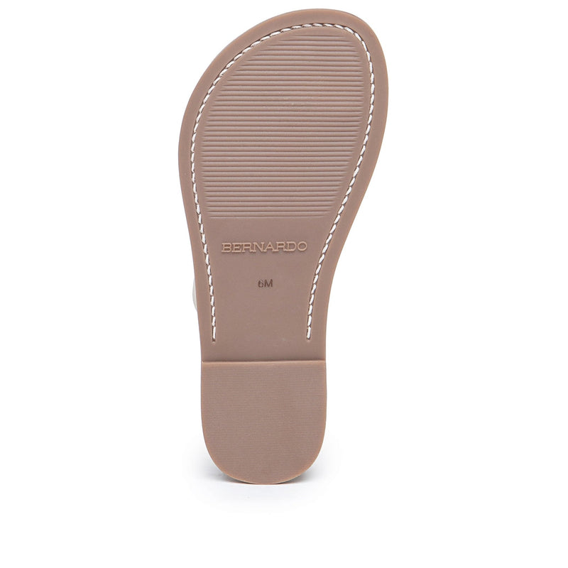 Bernardo Leia Thong Flade Sandaler Dame Guld | RNK508LT